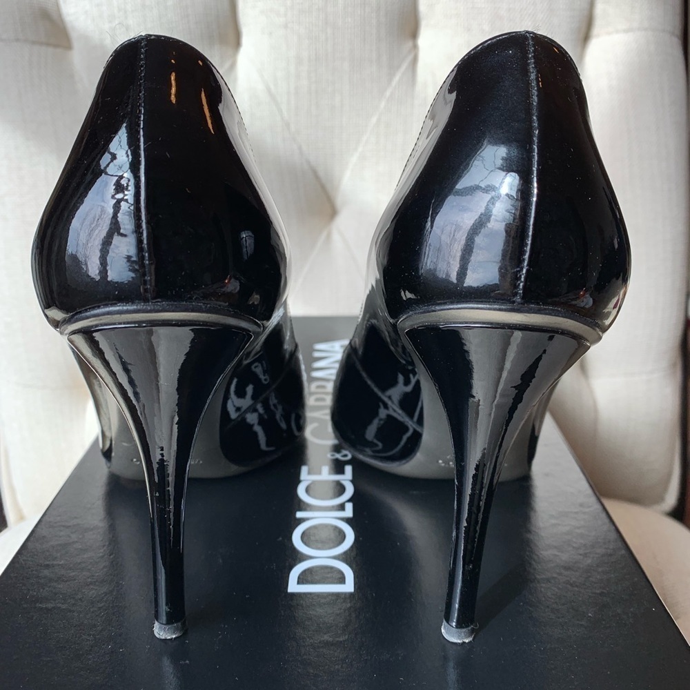 Dolce & Gabbana Vernice Spuntata Pump Black Patent Leather Size 38.5 - Picture 4 of 15
